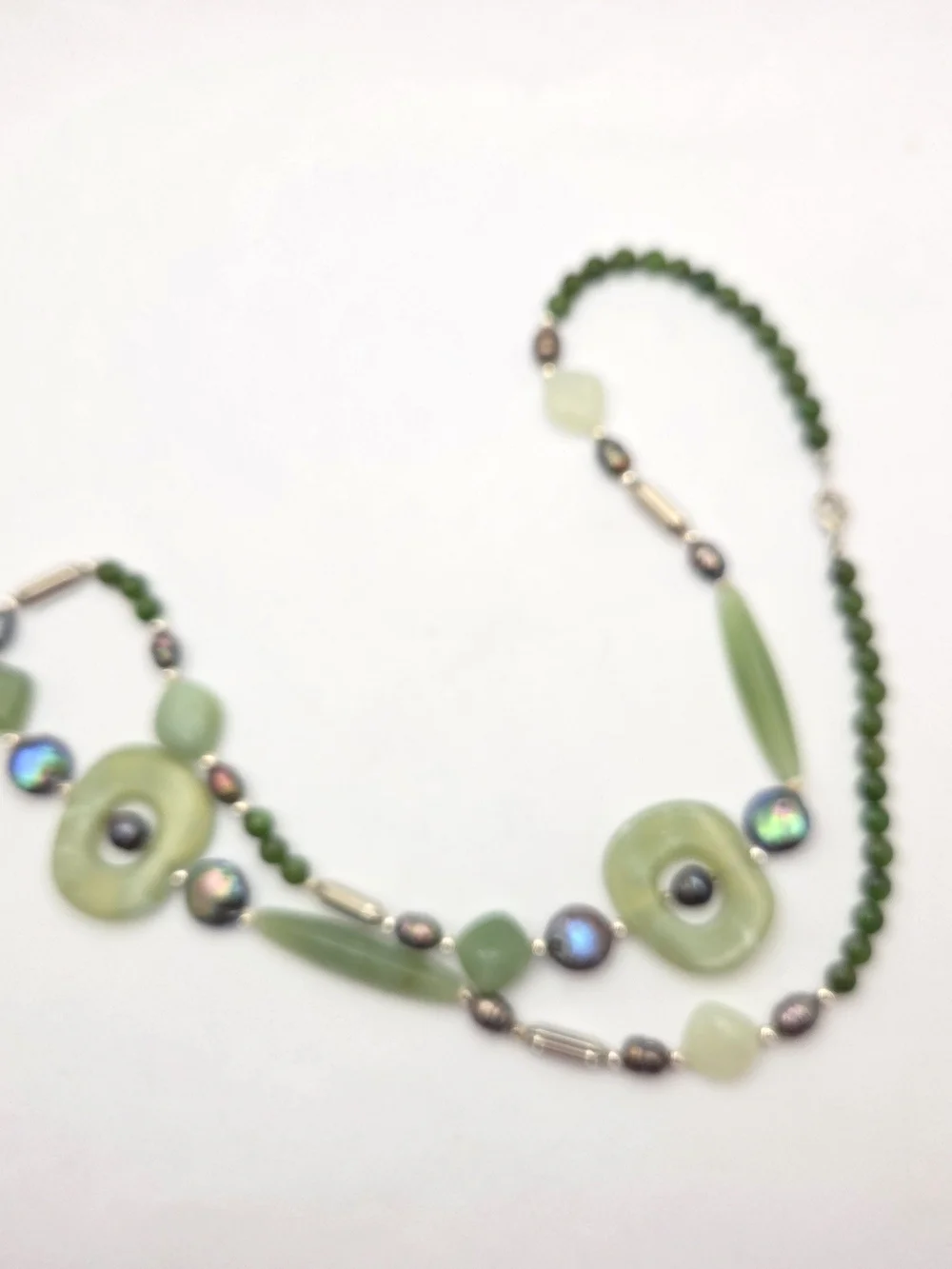 Green Jade & Peacock Cultured Freshwater Pearl Station Necklace 28